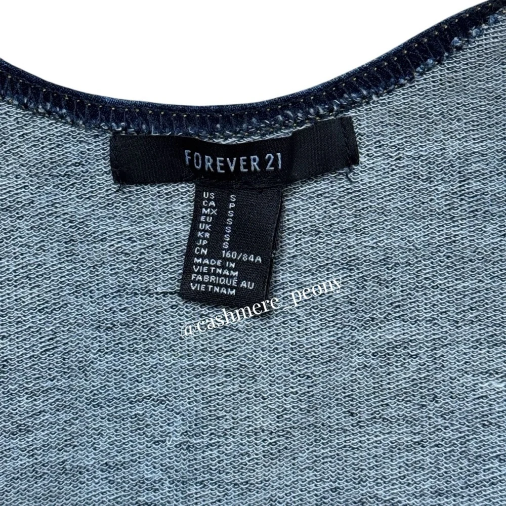 Forever21 Denim Blue Button-Up Crop Tank Top Small